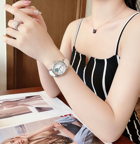 Đồng Hồ Nhà Sấu