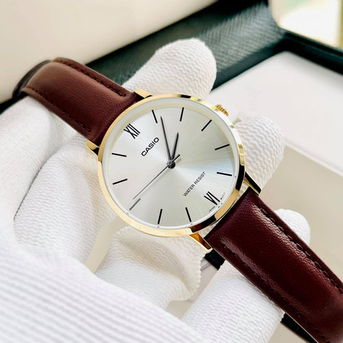 Đồng Hồ Nhà Sấu