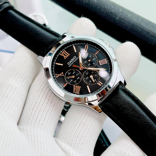 Đồng Hồ Nhà Sấu