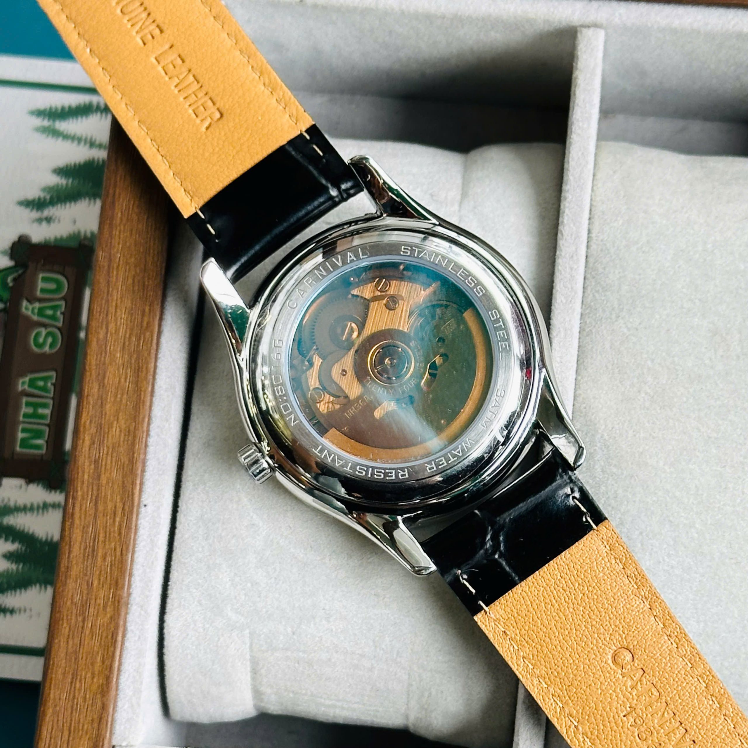 Đồng Hồ Nhà Sấu
