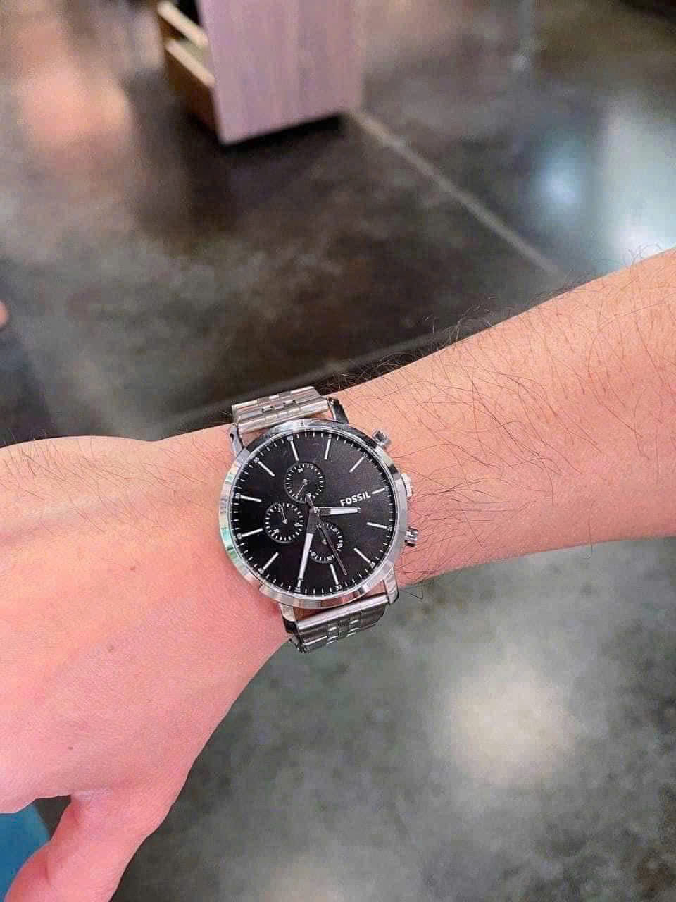 Đồng Hồ Nhà Sấu