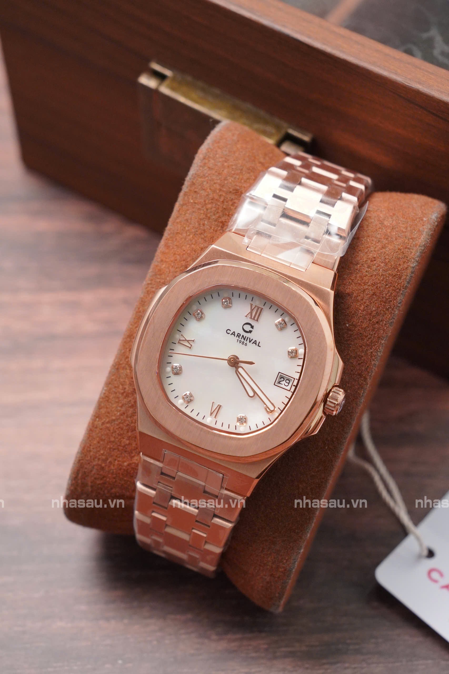 Đồng Hồ Nhà Sấu