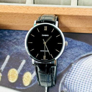 Casio Nam MTP-VT01L-1B