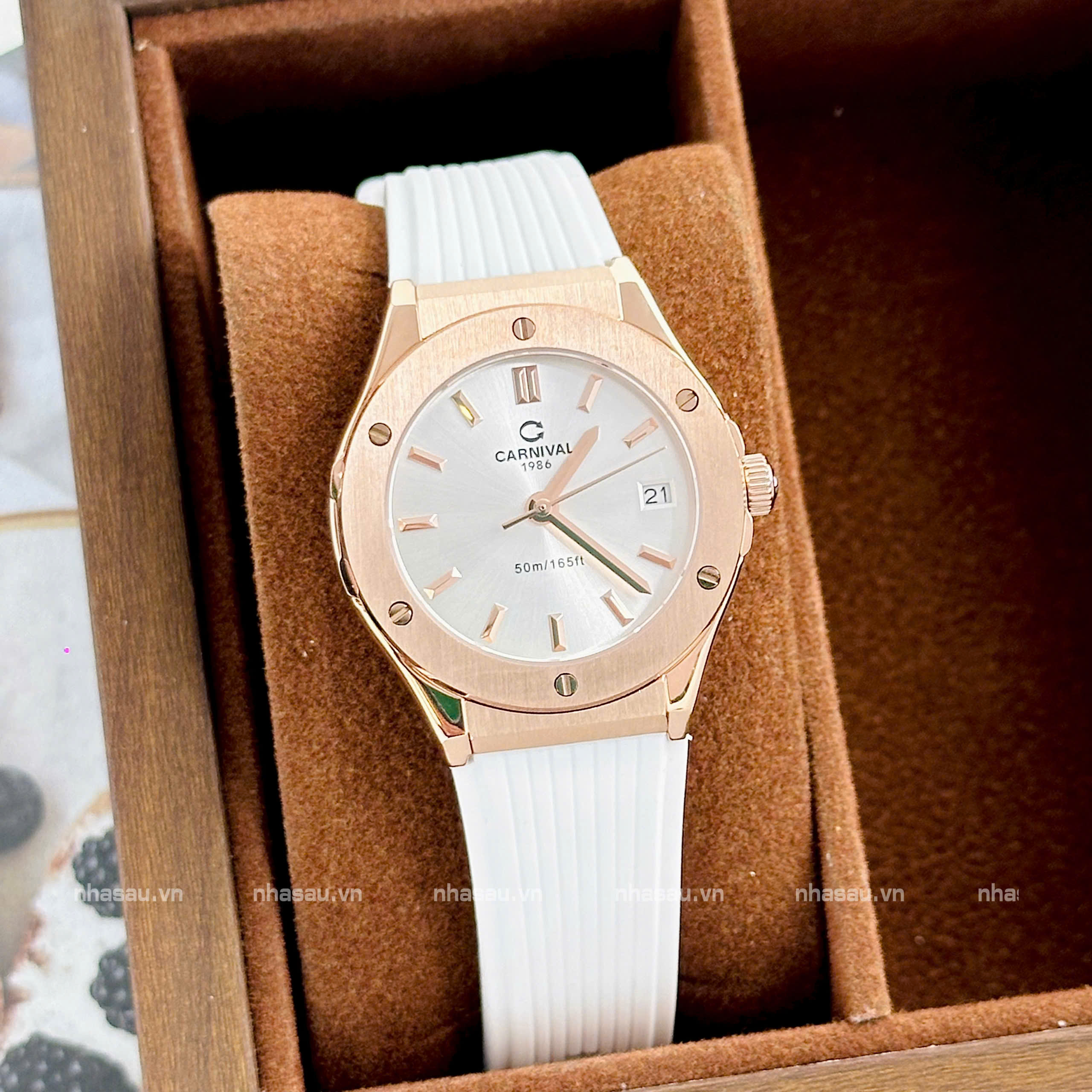 z7065443127104_c8ea2b65569d540448eea75f1fd7ca3d