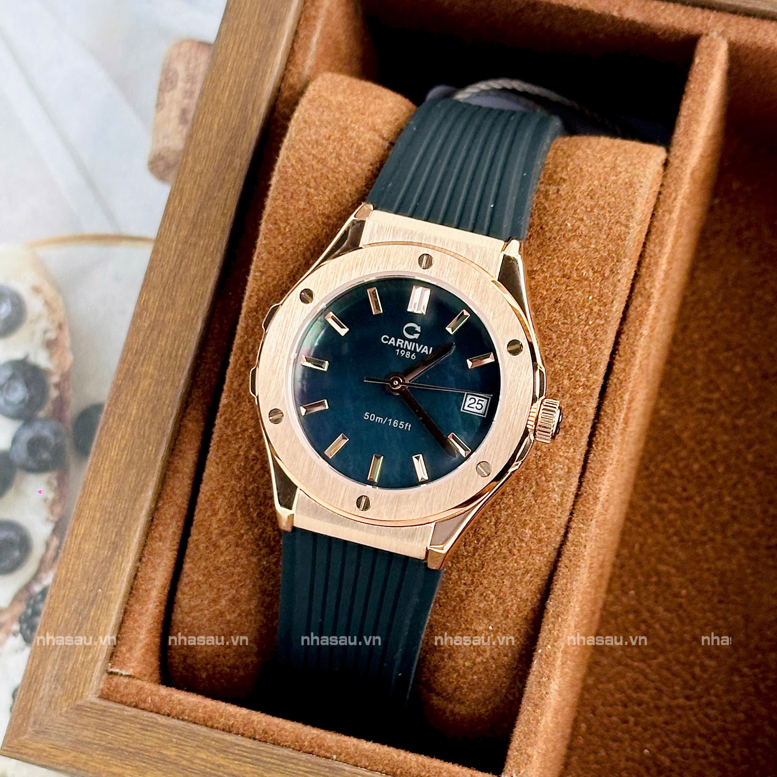 z7065443133372_f5353c94bbcea0b05bbd08cecf005878