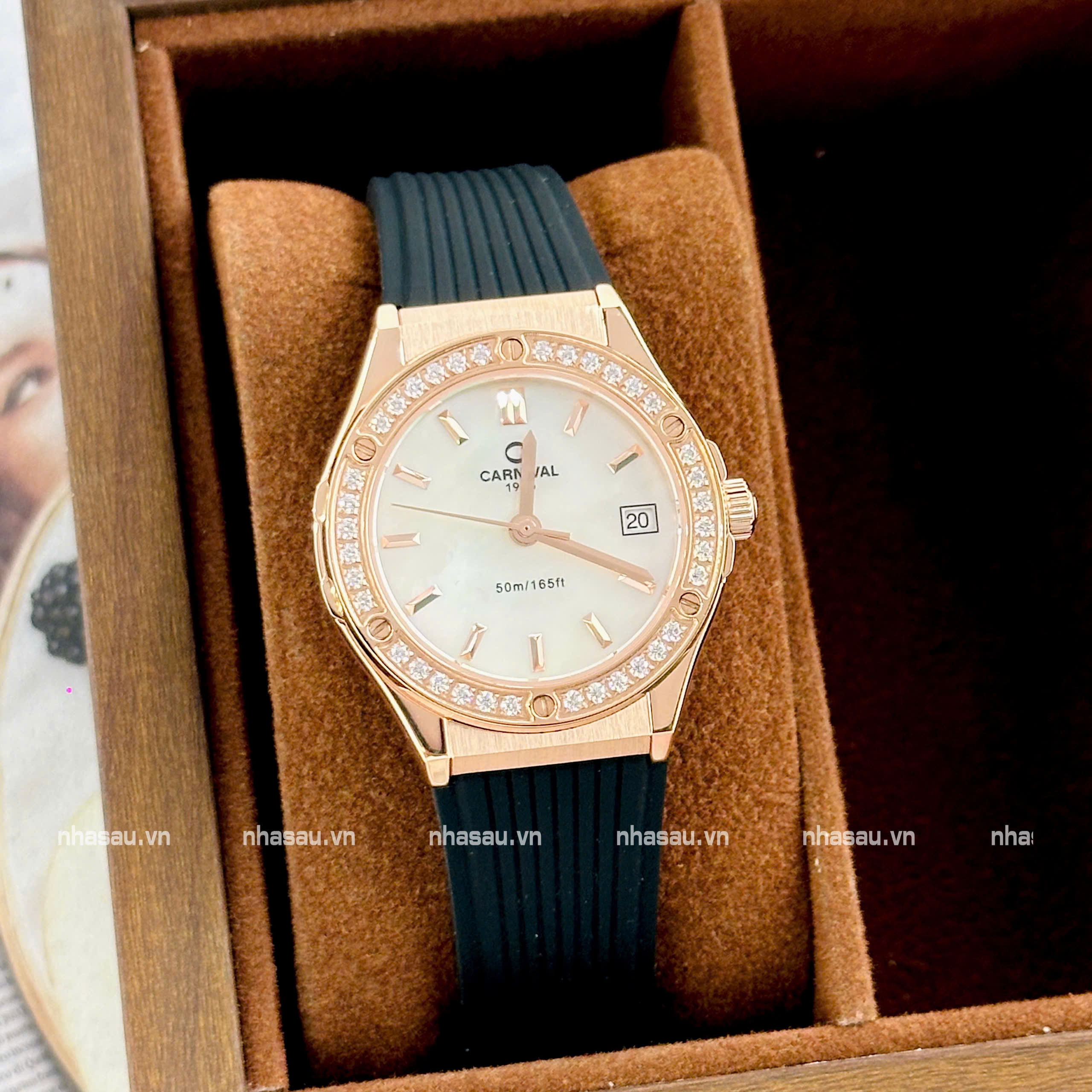 z7065517070955_176d65dc49684e1341bc2c9c13ac00b0