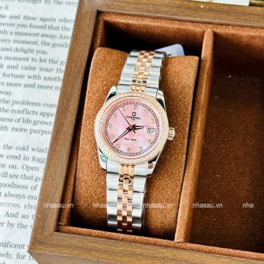 ĐỒNG HỒ NỮ CARNIVAL QUARTZ XÀ CỪ HỒNG 8131L2