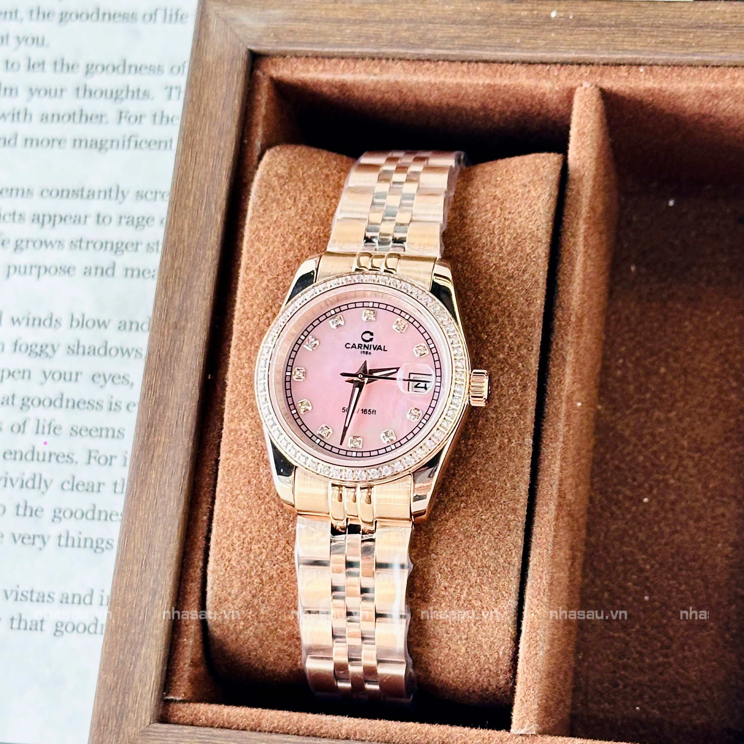 z7115266652613_c8fb59302cd54c5c62614cfb1c8aaf65 CARNIVAL 8131L2 DIAMOND ROSE HỒNG XÀ CỪ FACE WOMEN VIỀN ĐÁ