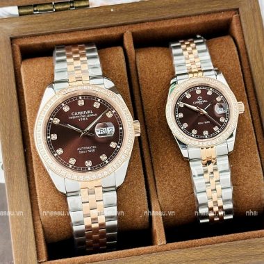 Đồng Hồ Carnival Couple 8131G2 Nam – 8131L2 Nữ RoseGold Mặt Nâu Viền Đá
