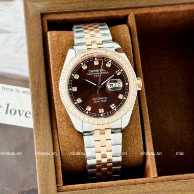 Đồng Hồ Carnival Nam 8131G2 Demi RoseGold Mặt Nâu Viền Đá