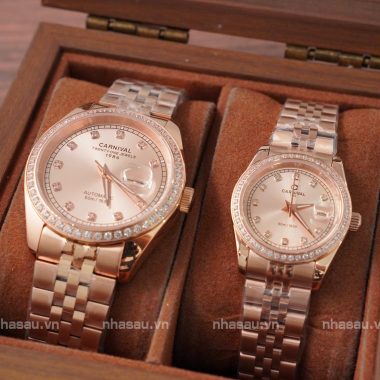 Đồng Hồ Carnival Couple 8131G2 Nam – 8131L2 Nữ Rosegold Mặt Be Viền Đá